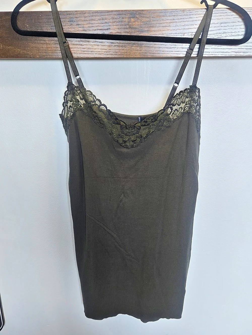 Brandy Melville Black Lace Trim Camisole